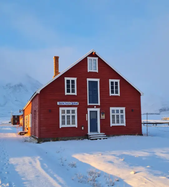 Om Ny-Ålesund by- og gruvemuseum