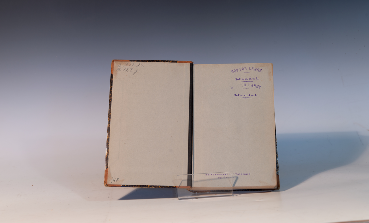 Prot: Forhandlinger i det norske medicinske Selskab. 1877-78, 1881-82, 1883-84, 1897-1901, 1902-1905, 1906-1907, 1908-1909. 
De seks første indbundne, den siste ikke indbundet. Kristiania.

1878 og 1881