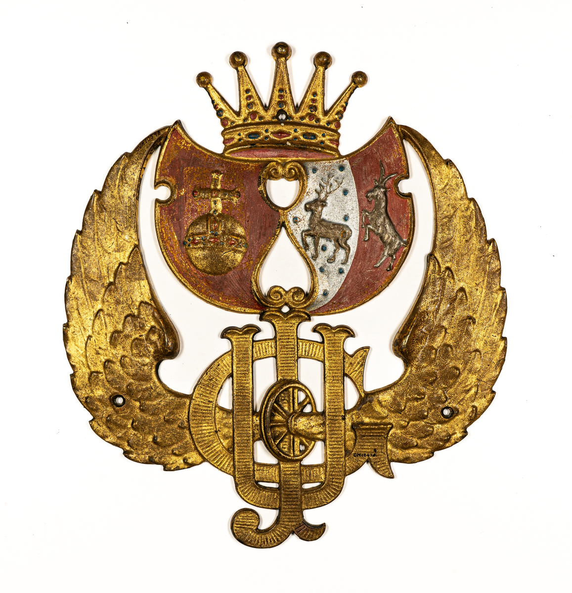 Vapenemblem, för personvagn, omkr. 1901. Av gjutjärn. Från Uppsala-Gefle järnväg. Emblemet återger Upplands och Gästriklands vapen.