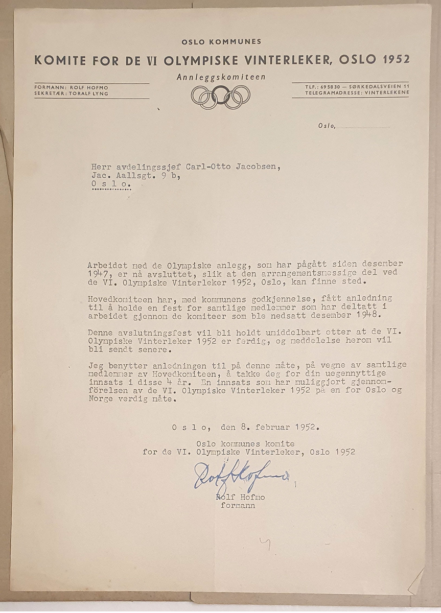 6 brev til Carl-Otto Jacobsen, invitasjon til åpning av Olympialeirer, invitasjon til middag, takk for innsats i organisasjonskomiteen og to brev på tysk med takk for samarbeidet.