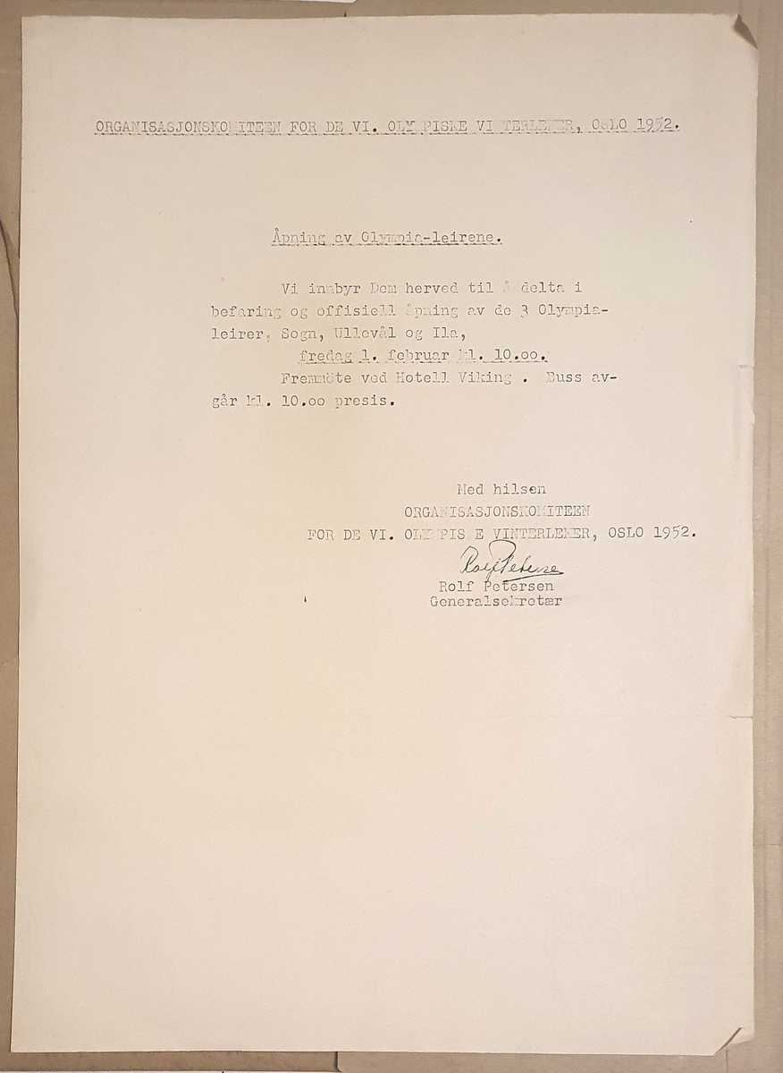 6 brev til Carl-Otto Jacobsen, invitasjon til åpning av Olympialeirer, invitasjon til middag, takk for innsats i organisasjonskomiteen og to brev på tysk med takk for samarbeidet.