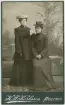 Augusta Broman och Olga Larsson
