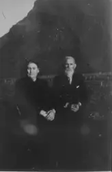 Anna Sørensen, f. 1872 fra Tovik og Melker Sørensen, f. 1868