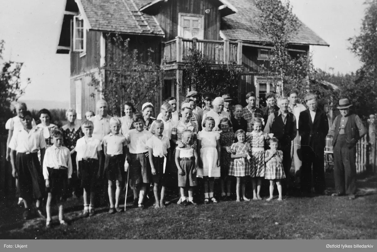 Søndagsskole Nordgardslund i Rømskog 1944. 