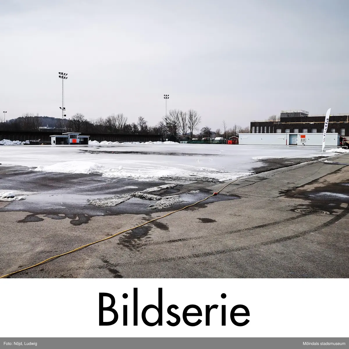 Serie om 21 fotografier som visar Åby isstadion/Åby bandybana med adress Idrottsvägen 5 i Åby, Mölndal. Fastighetsbeteckning är Hälsan 2. Fotografierna är tagna den 15 mars 2022. Byggnadsdokumentation inför rivning.
