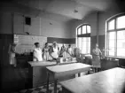 Köket med personal på lasarettet i Växjö. 1926.