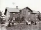 Norrby socken, Sala, Sörby.
Sörby 2:2. Troligen August Ahlenblads 40-årsdag 1902.