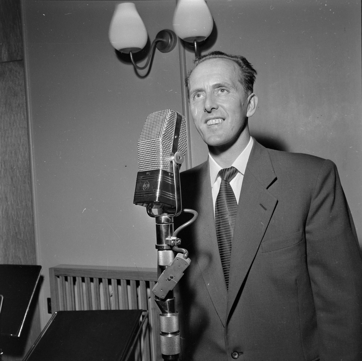 Fredrik Friis i kringkastingen