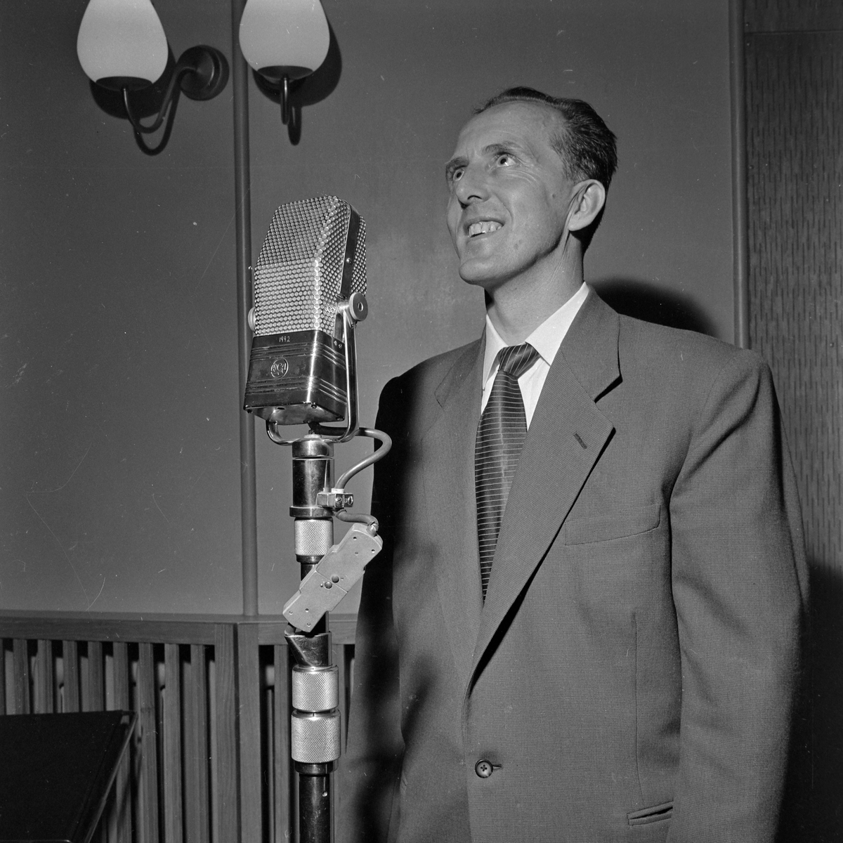 Fredrik Friis i kringkastingen