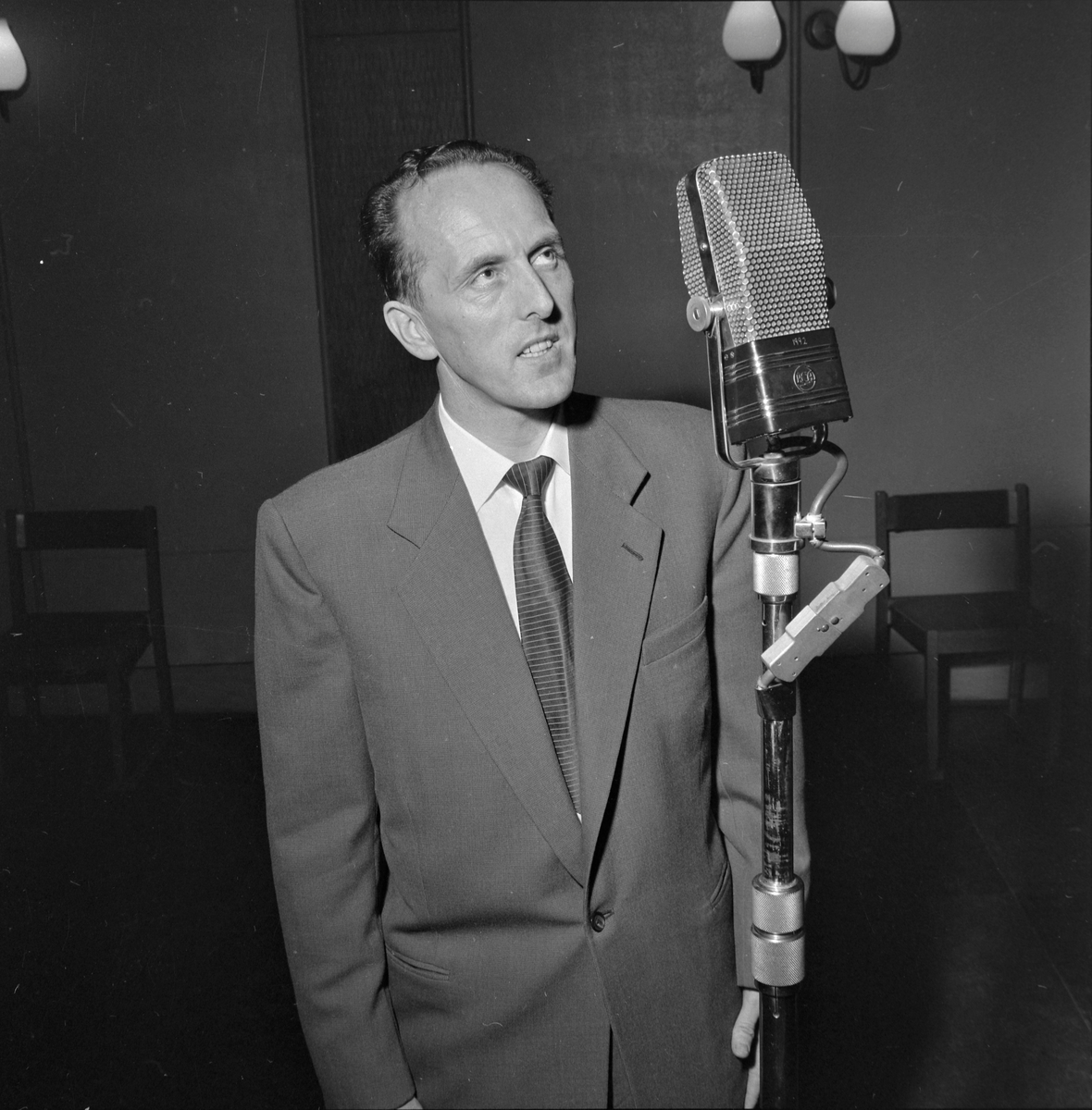 Fredrik Friis i kringkastingen