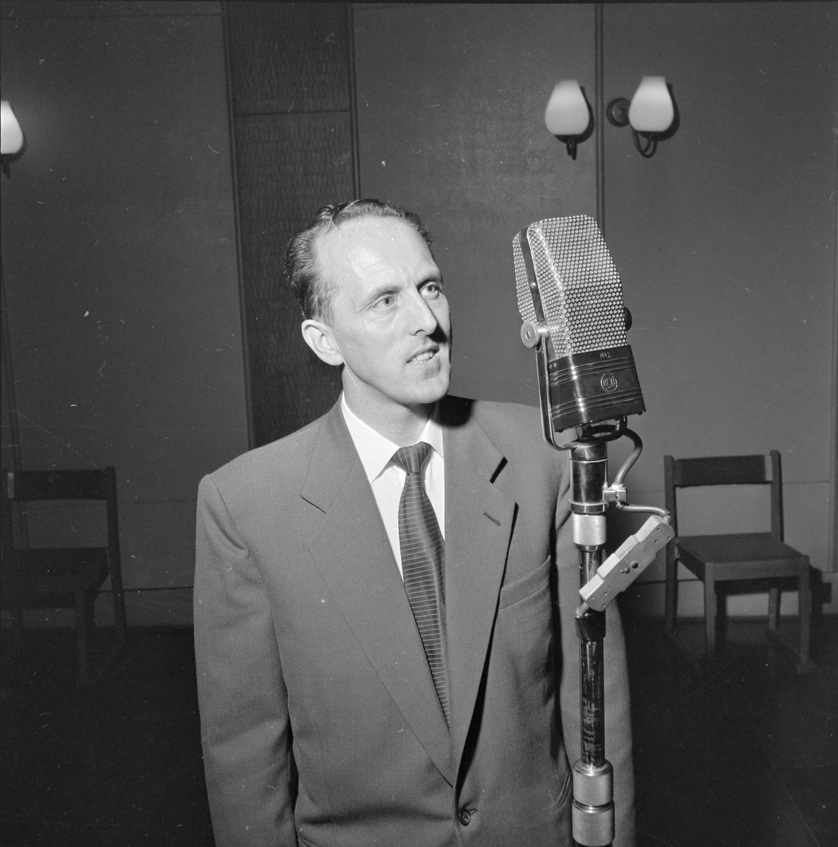 Fredrik Friis i kringkastingen