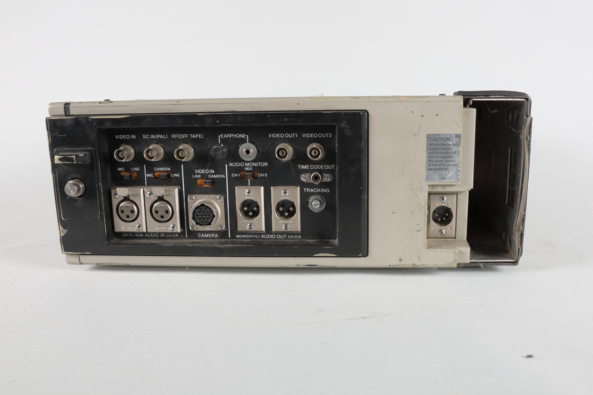 Sony BVP-110P Videocassette Recorder