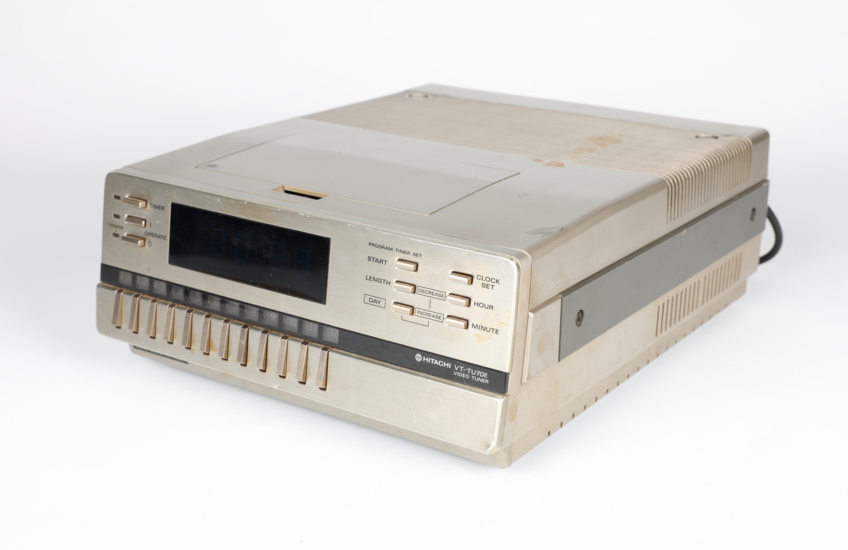 Hitachi VT-TU70E Video Tuner