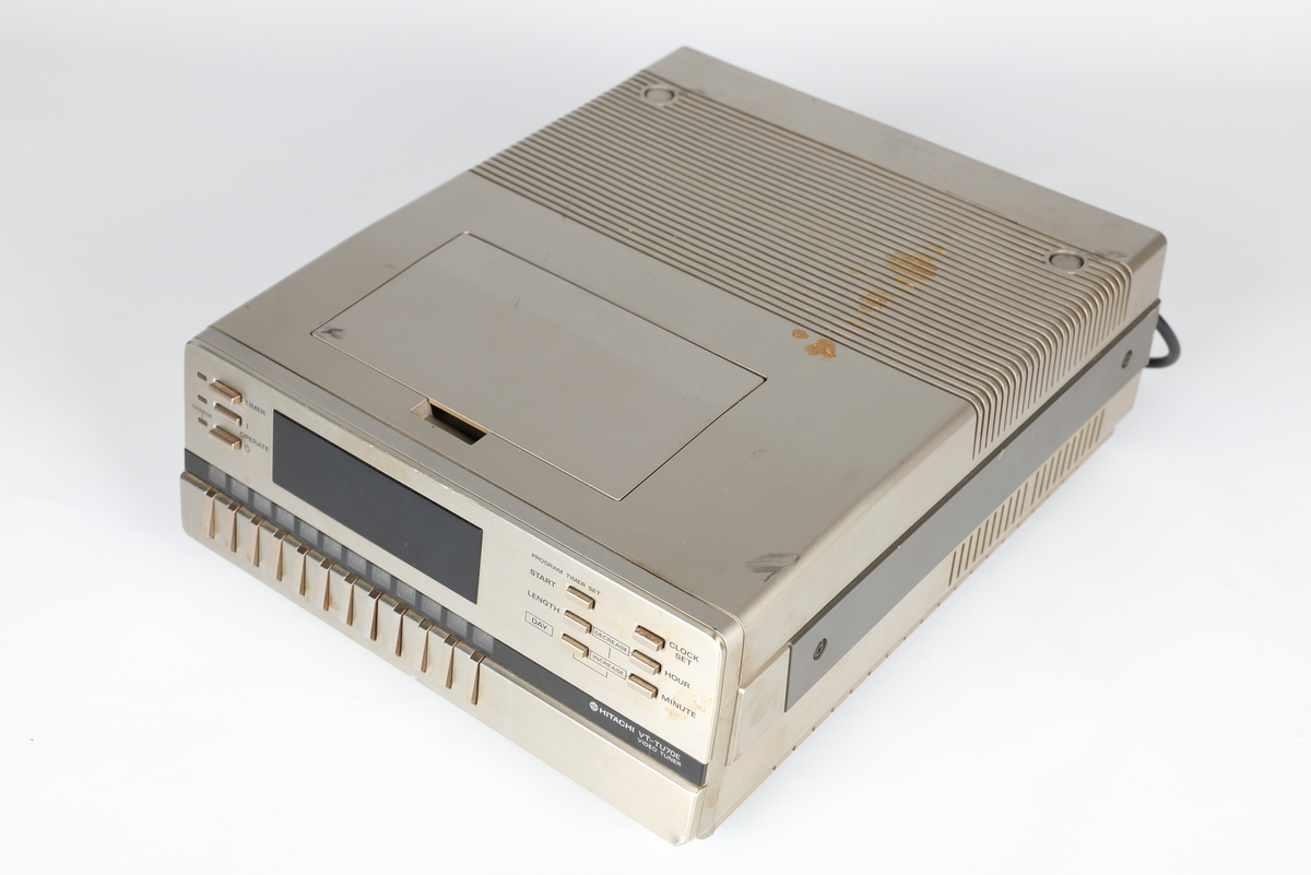 Hitachi VT-TU70E Video Tuner