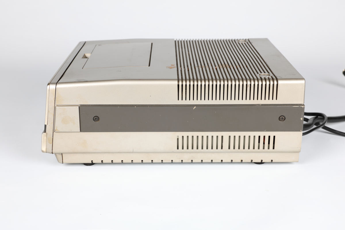 Hitachi VT-TU70E Video Tuner