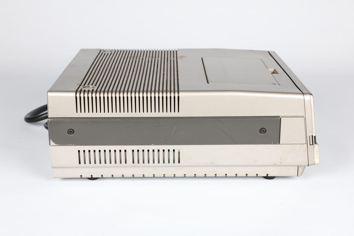 Hitachi VT-TU70E Video Tuner