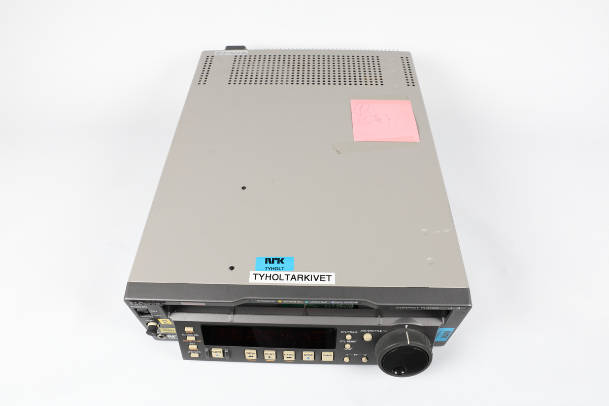 Sony Betacam J-3 Compact Player


