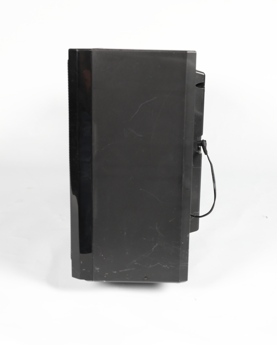 Paxan RT-4 Dynamic Sound System Sort/hvit TV, AM/FM Radio, dobbel kassettspiller og avtagbar kassettspiller, 2 høyttalere




