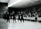 Husmodersgymnastiken firar 25-årsjubileum i oktober 1969 med gymnastikuppvisning i Sporthallen.