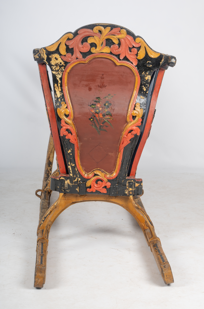 Spisslede med sledeskrin.Slede, spisslede m. skrin.