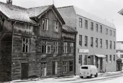 Hamar, Grønnegata 92, bolighus ovenfor Korslundsmia i Lierba