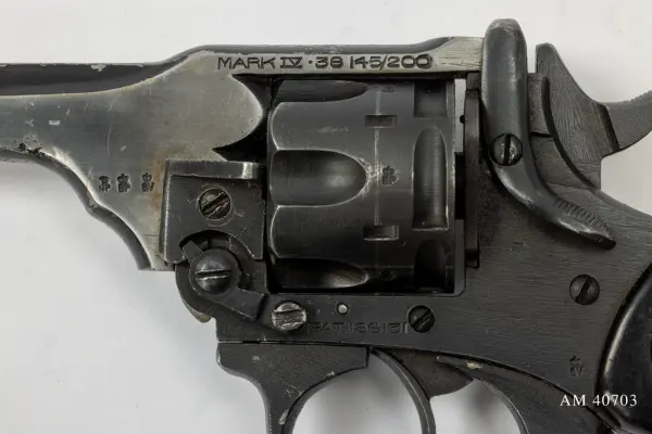.38 revolver Webley