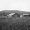 Lima, Tandö. Fjös och stuga vid Tandövala.