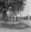 Hedemora, Garpenberg. Kyrkan. Järnvård med uttaget kors och stjärna. 
1929-1930.