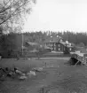 Prästgårdsmiljön i Björsäter har lyckligtvis bevarat sin ålderdomliga prägel in i vår tid. Här en vy från 1944.