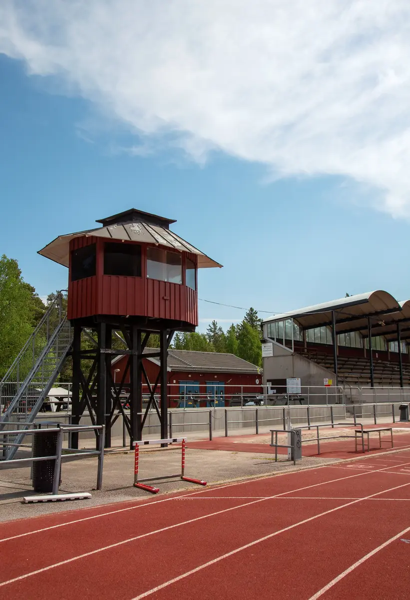 Fotografering längs gamla Göta landsväg. Källbrinks IP.