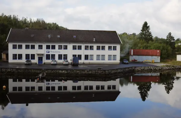 Ola Tveiten Trikotasjefabrikk