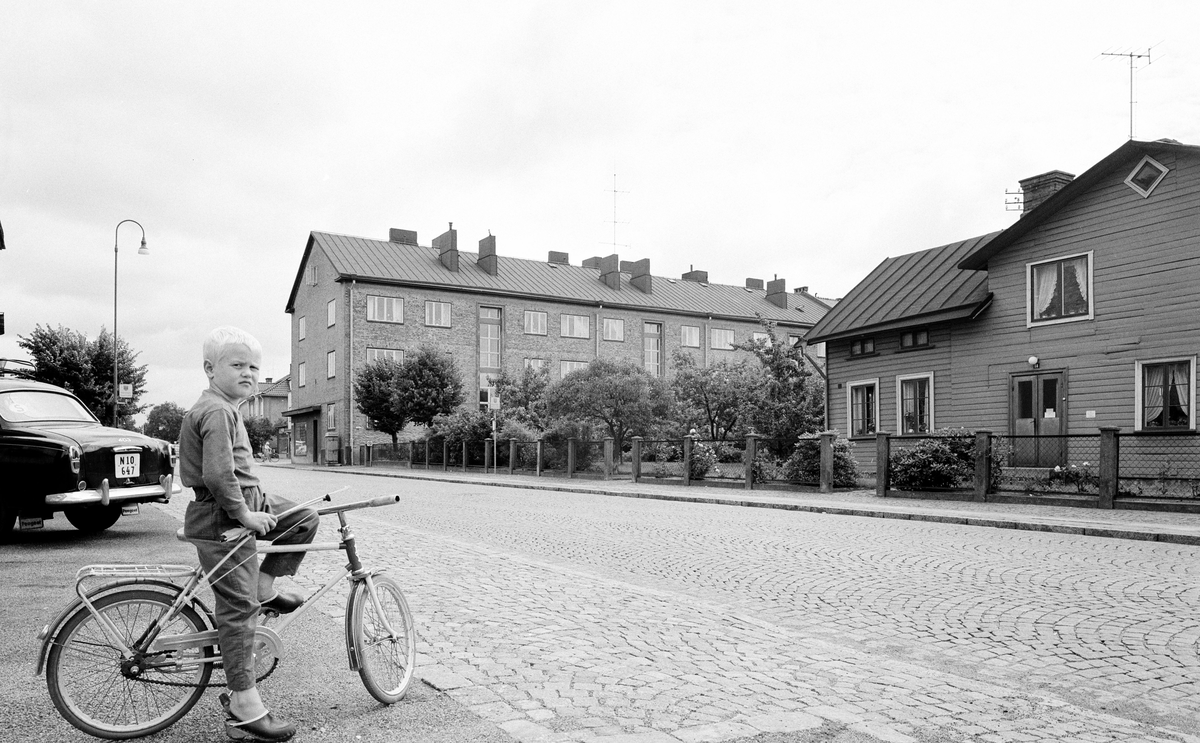 S. VÄSTRA RESAN, TROLLHÄTTAN; ALINGSÅS; KINNA; HALMSTAD; LILLA EDET; M.M.