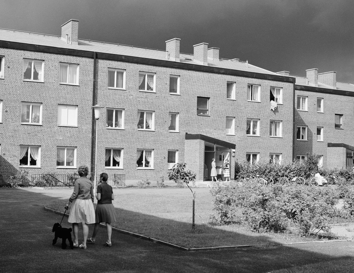 S. VÄSTRA RESAN, TROLLHÄTTAN; ALINGSÅS; KINNA; HALMSTAD; LILLA EDET; M.M.