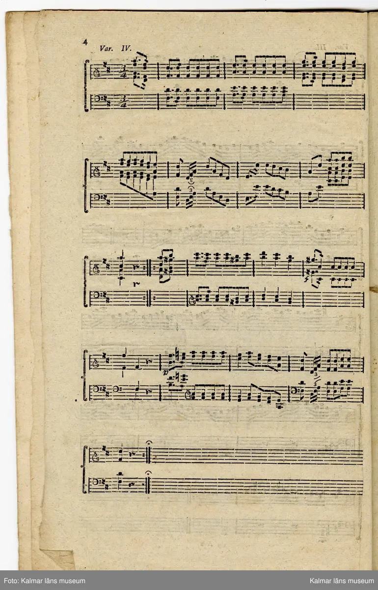 KLM 28690:129. Nothäfte. Tryck. Hemgjort häfte av brun-och rosa marmorerat papper med gul handskriven etikett. Påskrift etikett: Overture de l´Opera Idomeneo composée par Mozart. Ryggen lagad senare. Innehåller notblad med texten: " Ouverture de l´Opera Idomeneo arrangé pour le Fortepiano avec Flute et Violon ad libitum. Composée par Mozart"  samt  "Allegretto pour le Fortepiano avec VIII Variations ailées avec l´accompagnement de flute et Violon ad libitum. Composées par Fréderic Baumer. Häftet märkt på omslagets insida: Louis de Baerenfels" på inlagans titelsida "L. v. Baerenfels". 

Beskrivning av olika stycken i samlingen av noter enligt RISM: 

Mozart Wolfgang Amadeus Overture de l´opera Indomeneo arrangée pour le fortepiano avec flute et violon ad libitum. Composée par Mozart. (KV 366) Berlin, ...Rellstab, s.d. 3 fasc.: pf, vl, fl,. Typendruck. S Kalmar Kalmar läns museum (KLM 28690:129)

Baumer Friedrich Allegretto (D) pour le fortepiano avec VIII variations aisées avec l´accompagnement de flute et violon ad libitum. Composées par Fréderic Baumer. Berlin, Jean Charles Fréderic Rellstab, s.d. 3 fasc.: vl, vl, fl. S Kalmar Kalmar läns museum (KLM28690:126)

Ytterligare stycken ingår i samlingen men har inte registrerats i RISM.