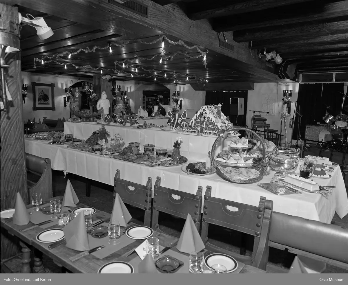 Hotel Bristol, interiør, restaurant, julebord, koldtbord