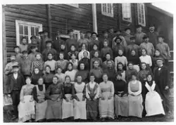 Det foreligger ingen annen info enn at bildet er fra Brusvee