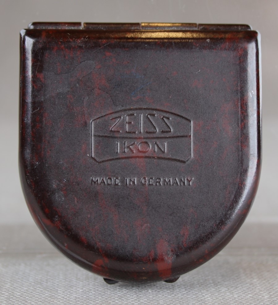 Grønt fargefilter i eske.