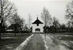 Hultsfreds kyrka, bild på kyrkogården efter restaurering.