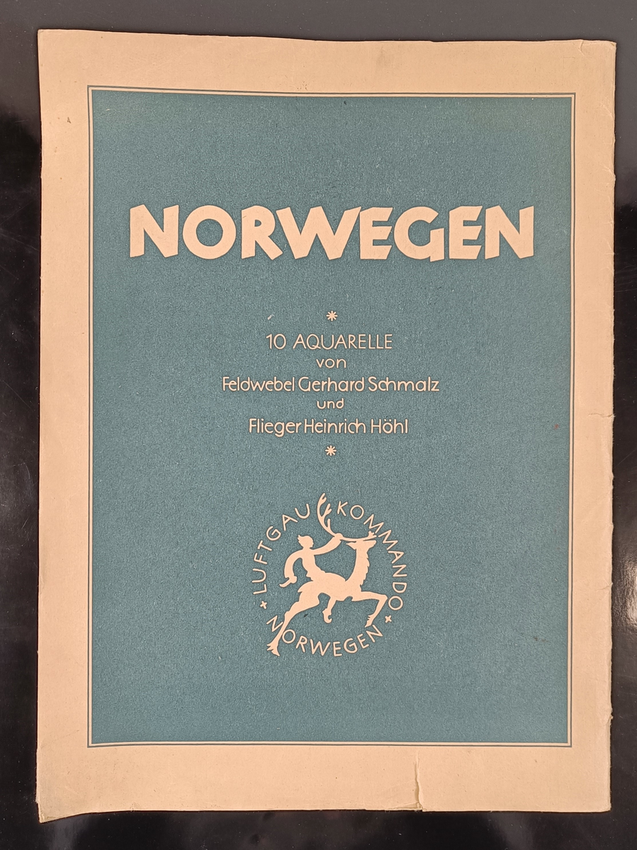 Mappe med 8 akvareller laget av Gerhard Schmalz og Heinrich Høhl. Akvarellene er en reproduksjon.