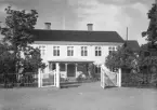 Mo socken:
Gamla herrgården på Mo bruk.
Foto: Axel Leijonhufvud, hösten 1934.