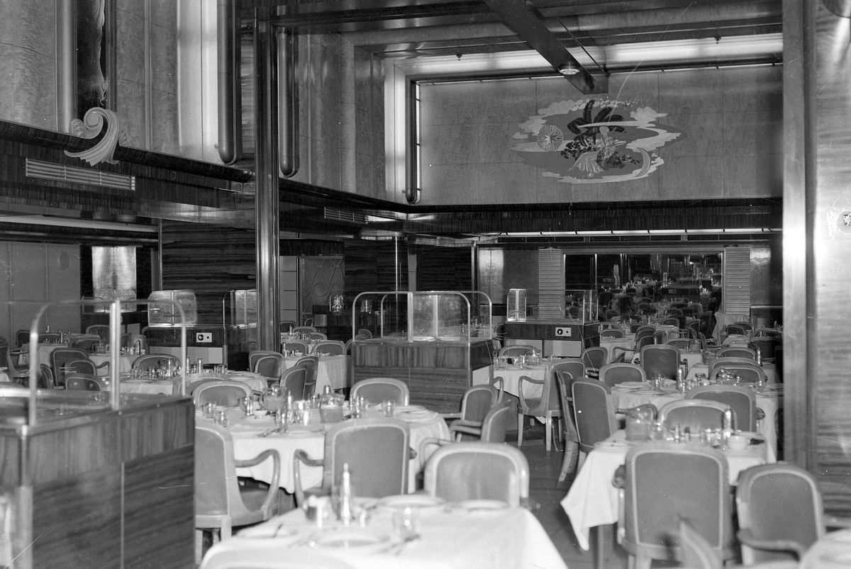 RMS Caronia besøker Trondheim