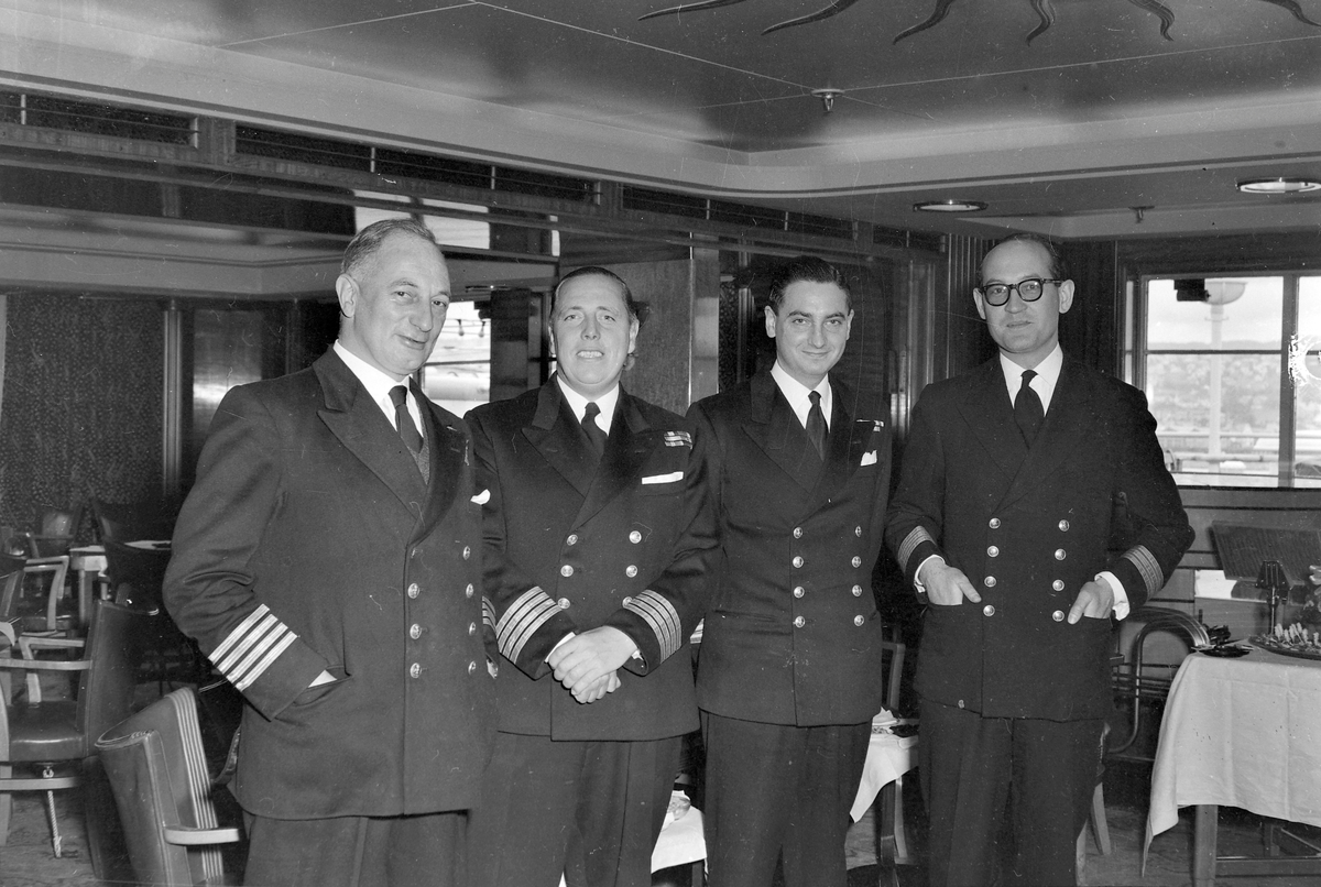 RMS Caronia besøker Trondheim