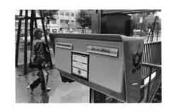 Lokalbrevlåda i Västberlin / Västtyskland. 
Två fack skyltad