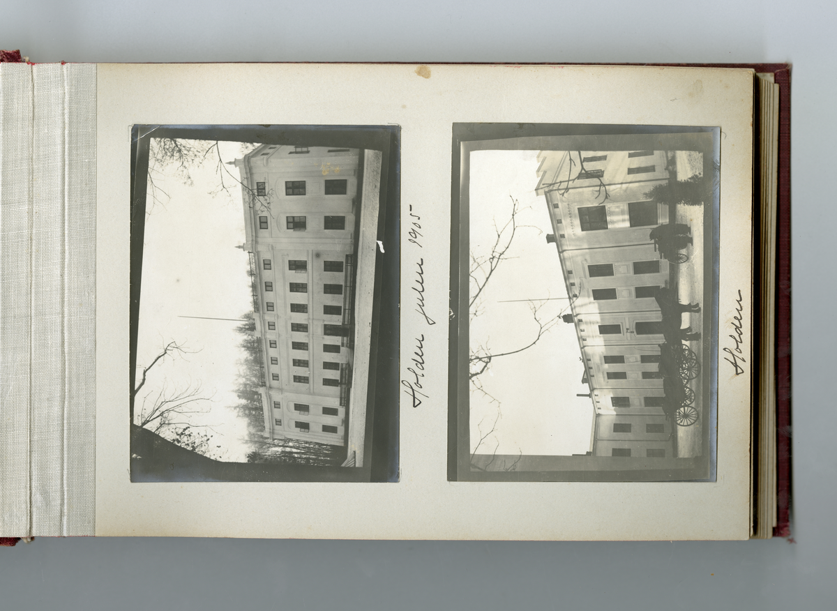 Fotoalbum tilhørende familien Aall på Ulefos hovedgård (Ulefos, Telemark). 

Fotoalbum med bilder av familieliv, reiser, Ulefos hovedgård, familien Aall, hjem, utland,  vinter, jul, vennskap, skøyter, dans, m.m.