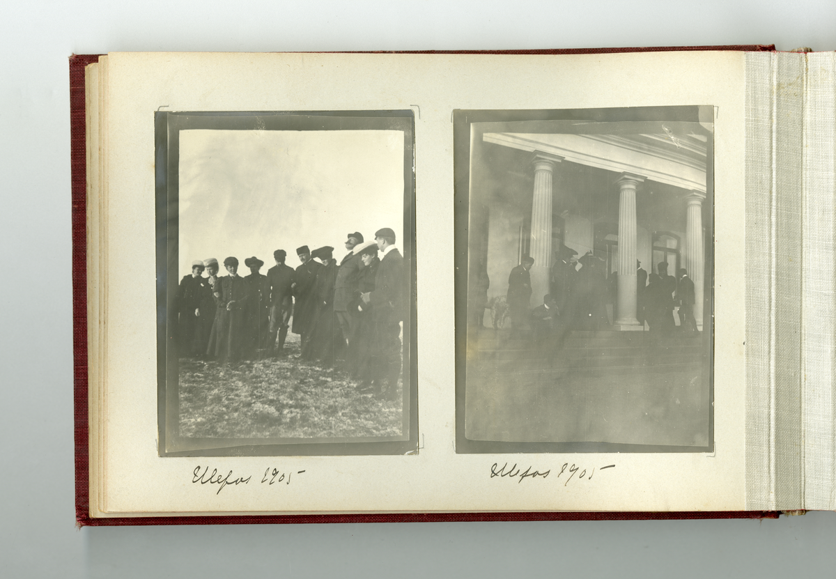 Fotoalbum tilhørende familien Aall på Ulefos hovedgård (Ulefos, Telemark). 

Fotoalbum med bilder av familieliv, reiser, Ulefos hovedgård, familien Aall, hjem, utland,  vinter, jul, vennskap, skøyter, dans, m.m.