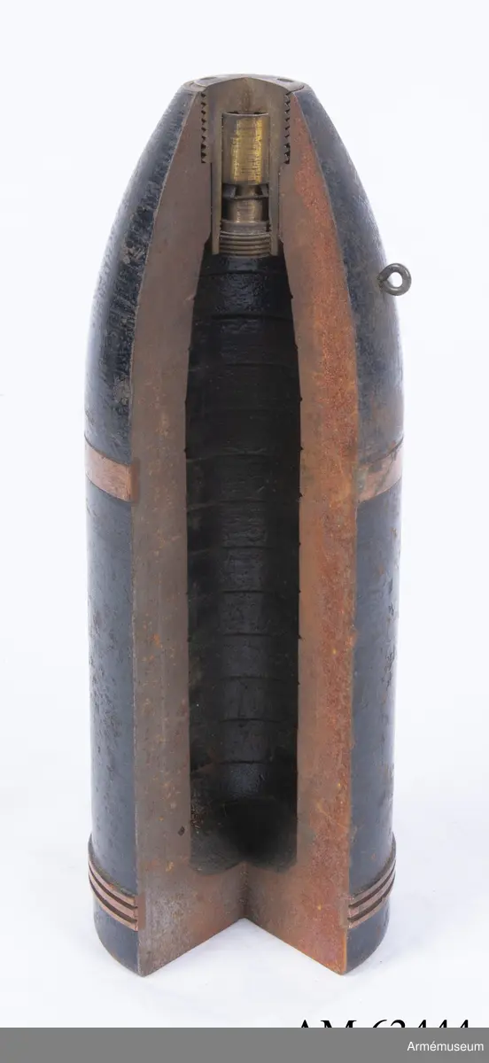 Genomskuren, med lätt nedslagsrör m/1885.