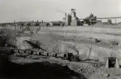 Centralschakt och anrikningsverk