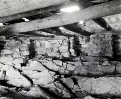 Hamar, Storhamar gård, Storhamarlåven, interiør i kjelleren 