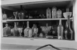 Hamar, Domkirkeodden, Løtenbygningen, utstilling av glass,