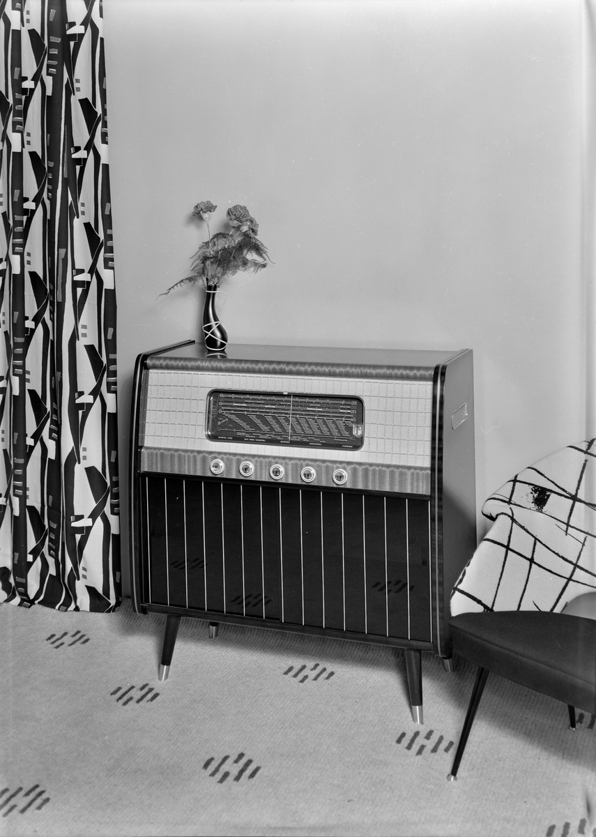 Radio fra Edda Radiofabrikk
